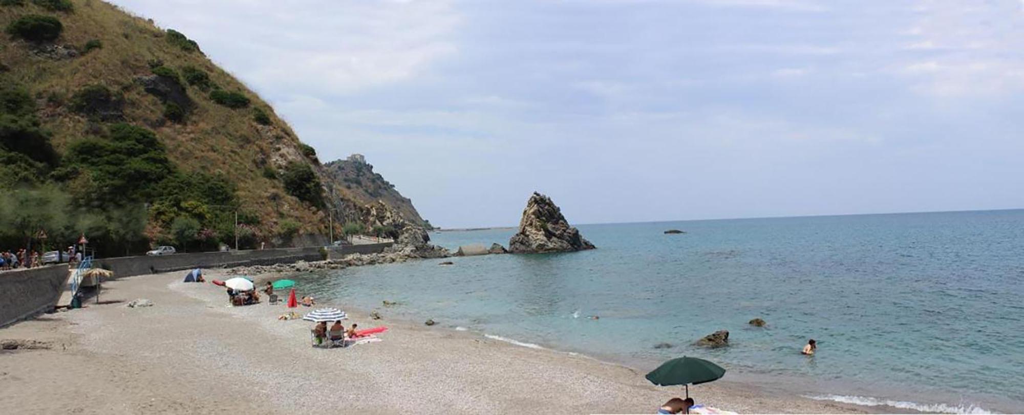 Perla D'Orlando Capo dʼOrlando Exterior foto